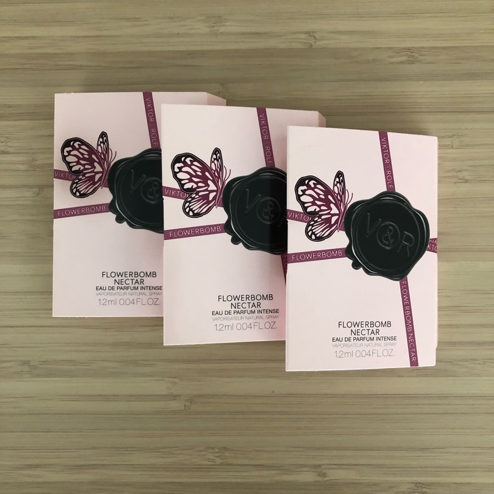 3 Brand New Victor & Rolf Flowerbomb Mini Perfumes (1.2 ml each) 🌸💣